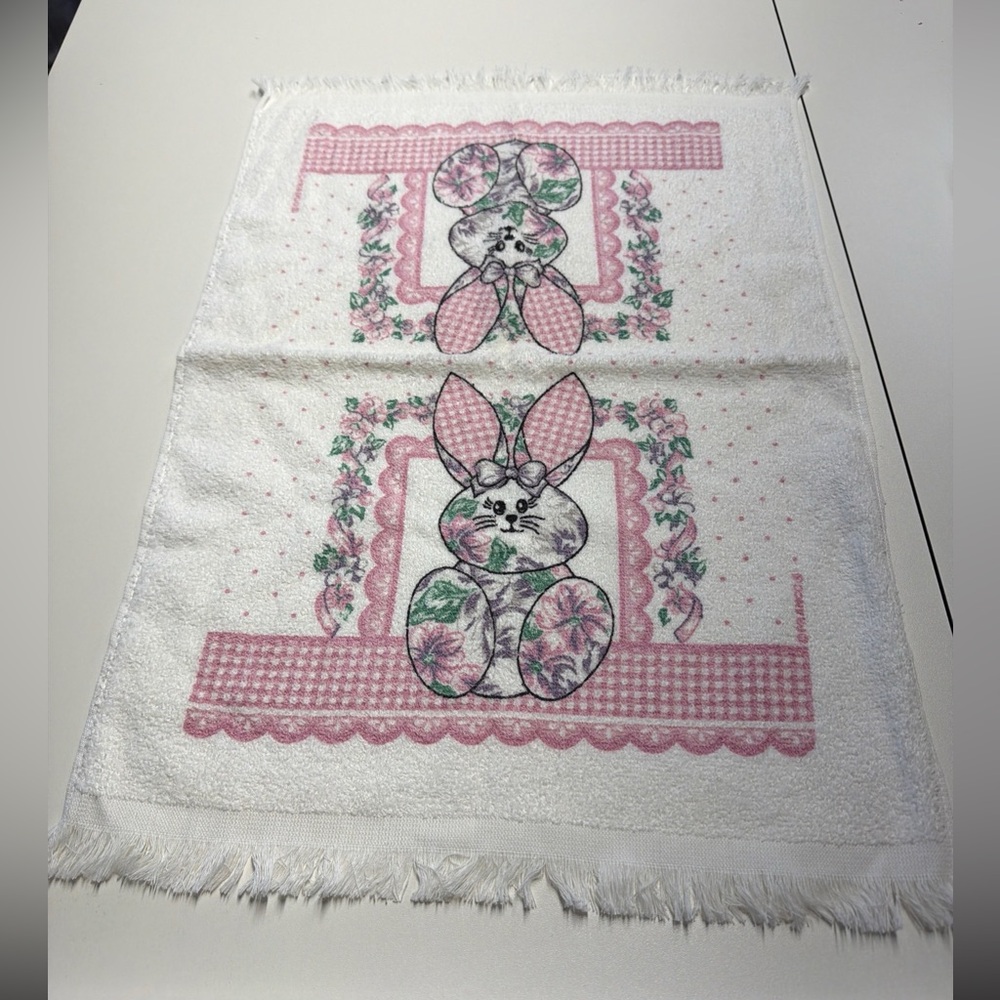 NWOT VTG Cannon Kitchen Towel 1980s-1990s Made‎ USA Bunny Flowers Country Cotton